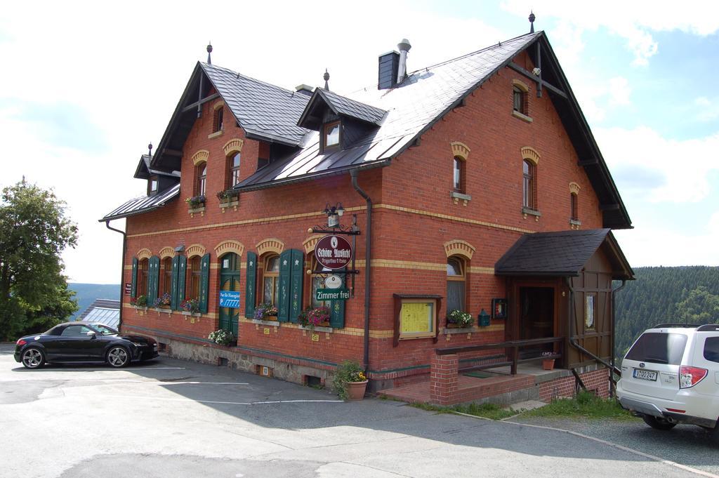 Berggasthaus & Pension Schoene Aussicht Klingenthal Eksteriør billede